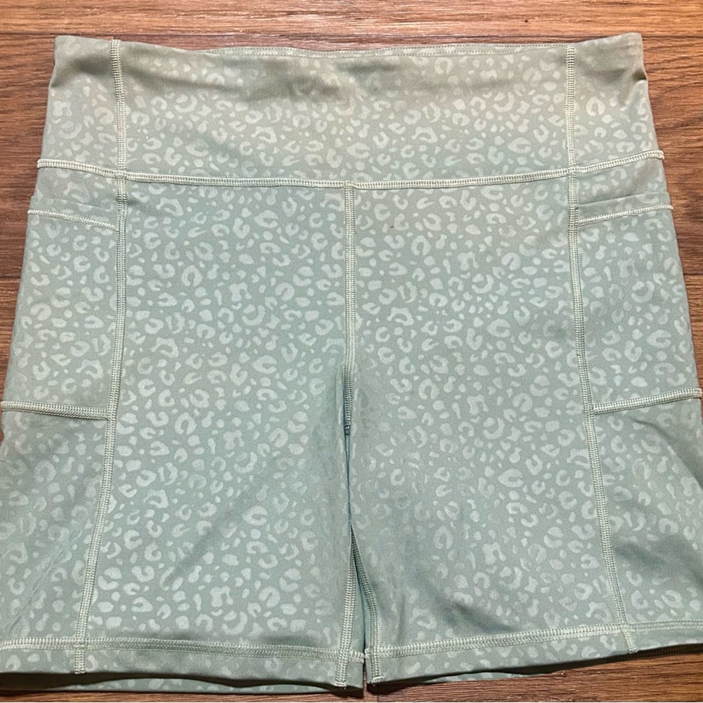 GAP Light Green Leopard Print Bike Shorts